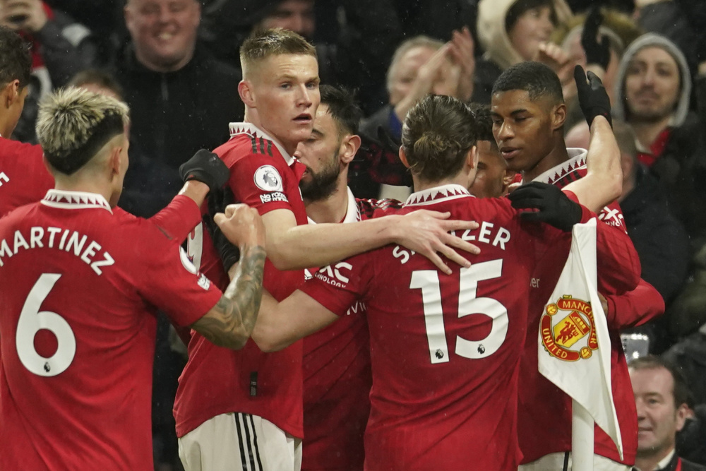 降本增效！曼联官宣将再裁员150-200人 取消免费员工餐.